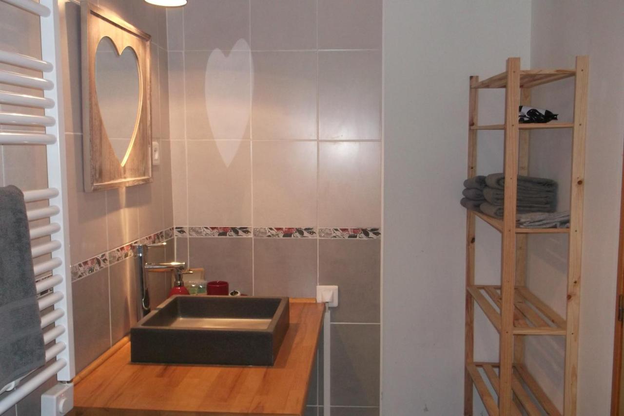 Bed and Breakfast La Grange D'Antan Cruzy Esterno foto